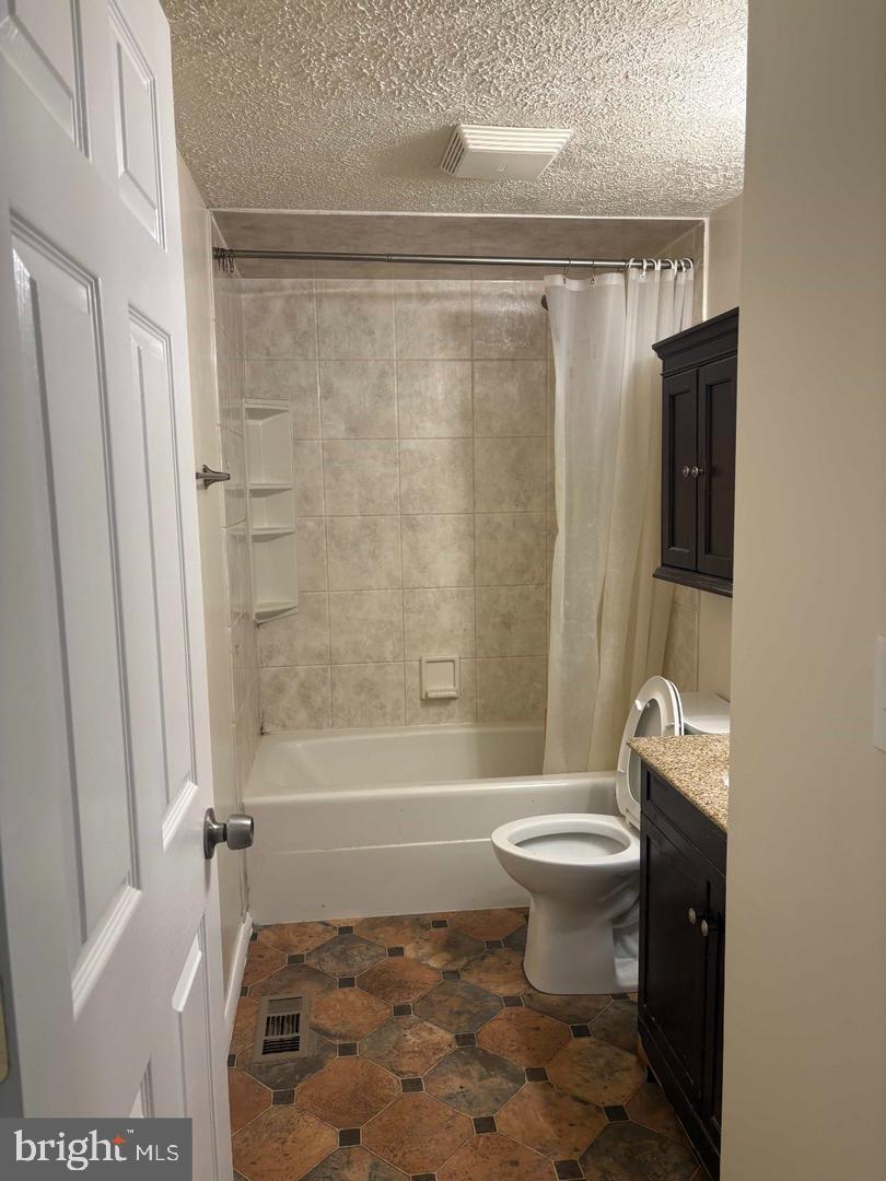 1450 Gesna Dr Property Photo 10