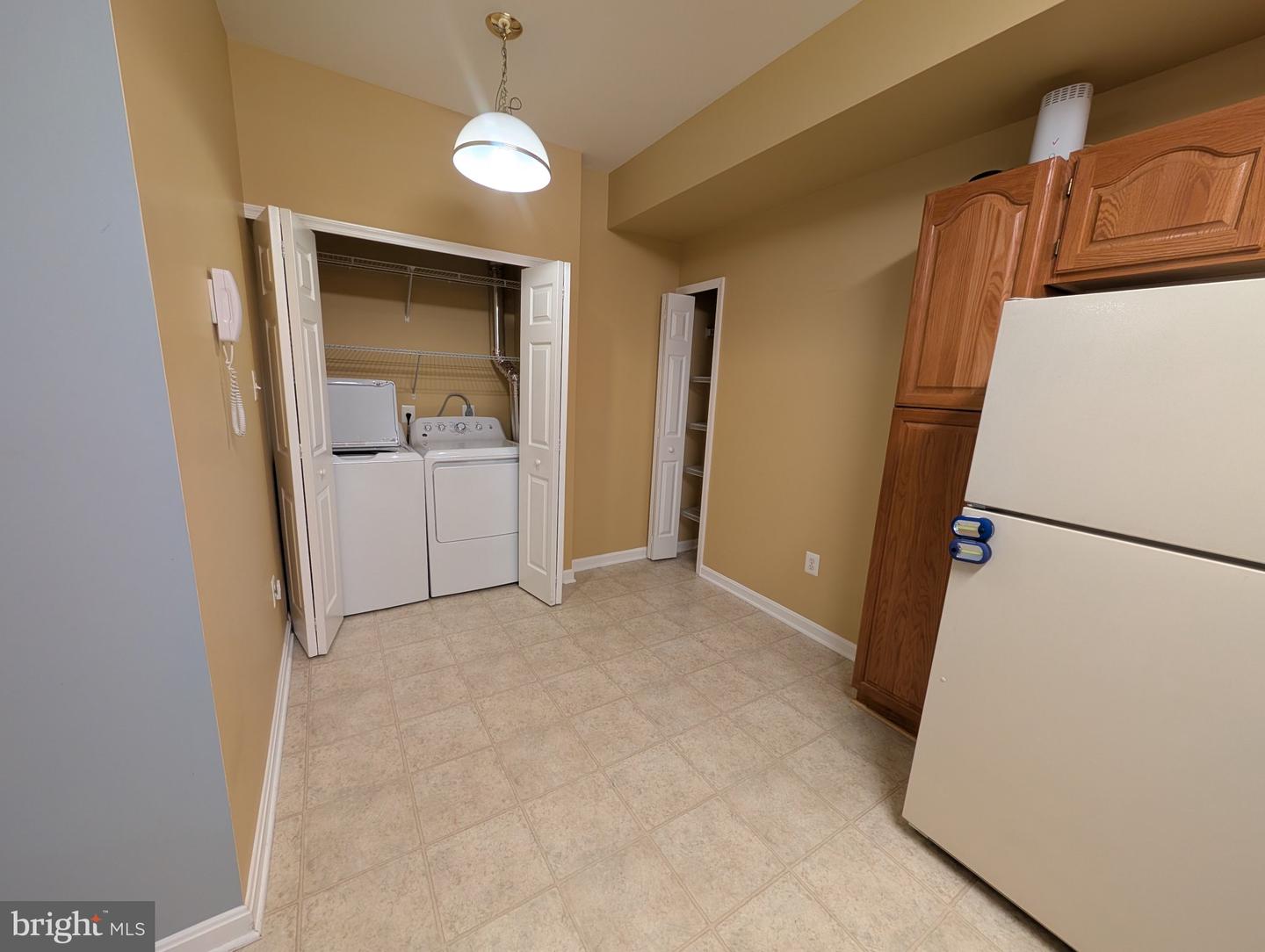 1657 Fallowfield Ct Property Photo 8