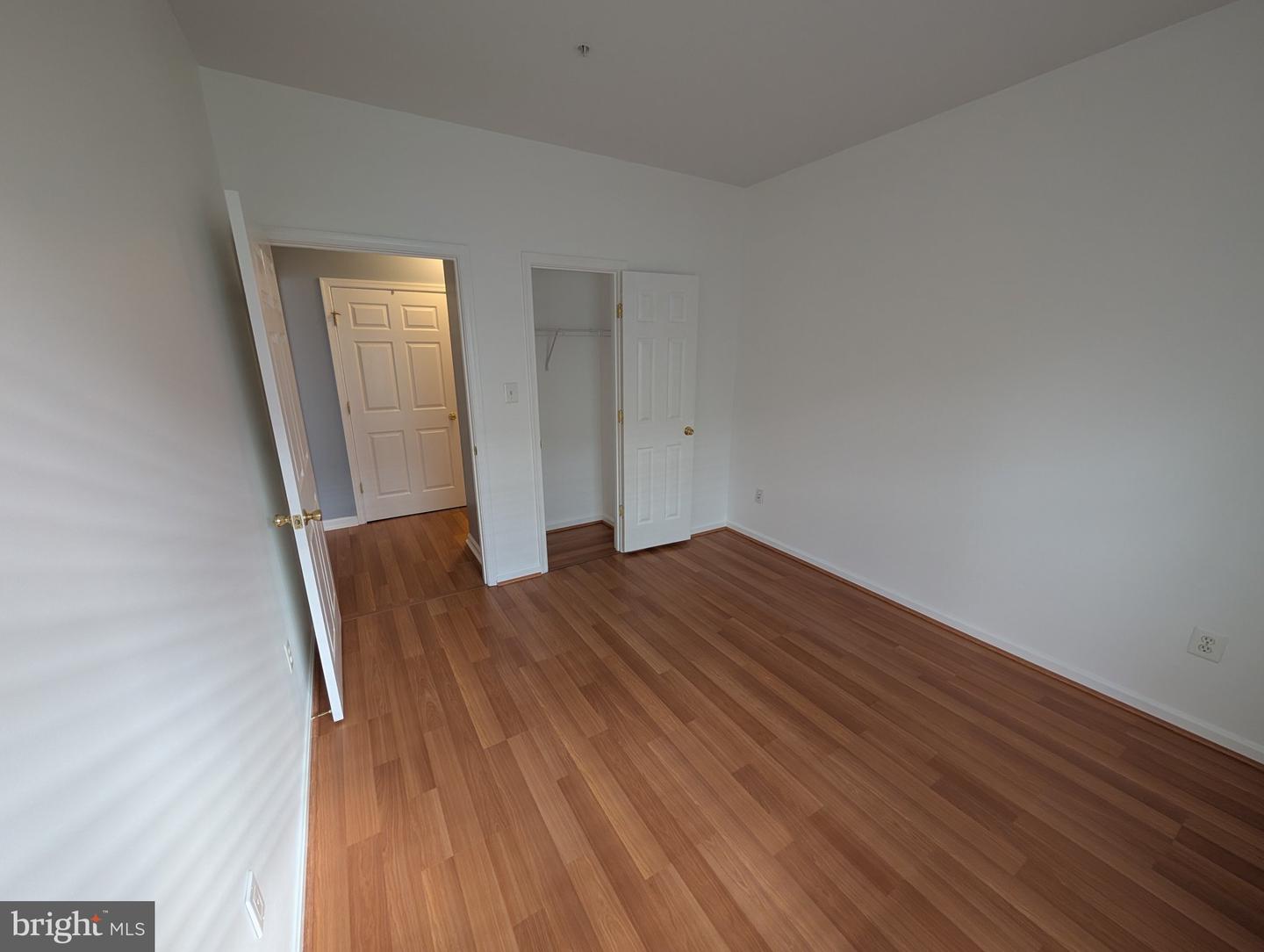 1657 Fallowfield Ct Property Photo 28