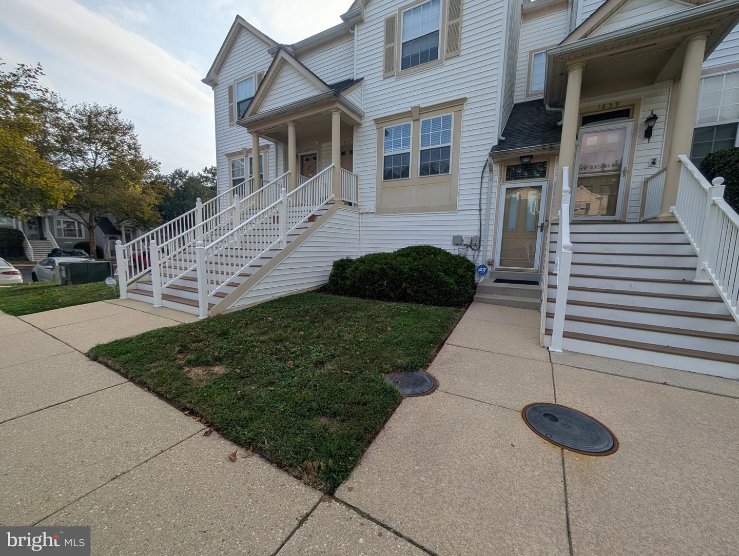 1657 Fallowfield Ct Property Photo 43