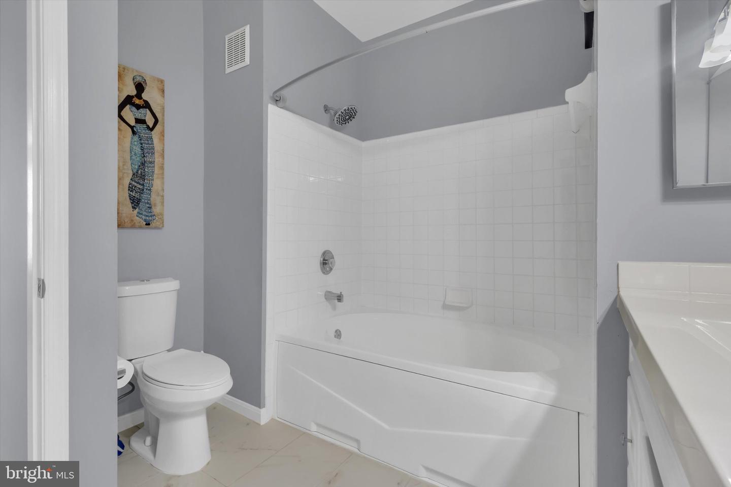 3517 Piney Woods Pl #e102 Property Photo 25
