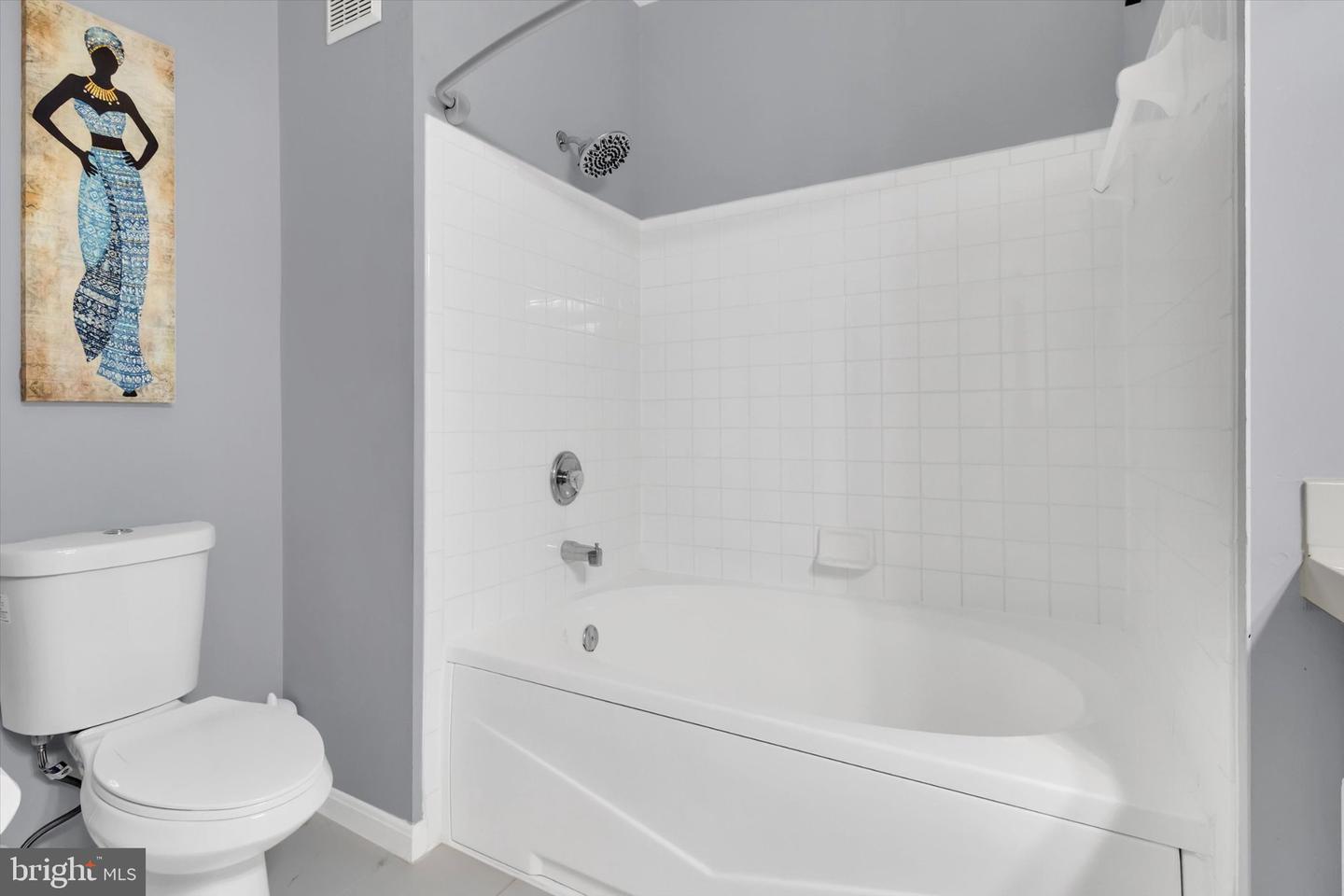 3517 Piney Woods Pl #e102 Property Photo 26