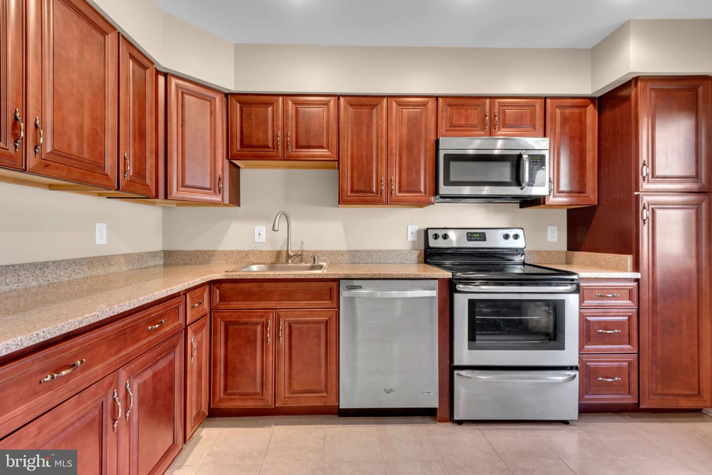 20 Sargent Ct Property Photo 4