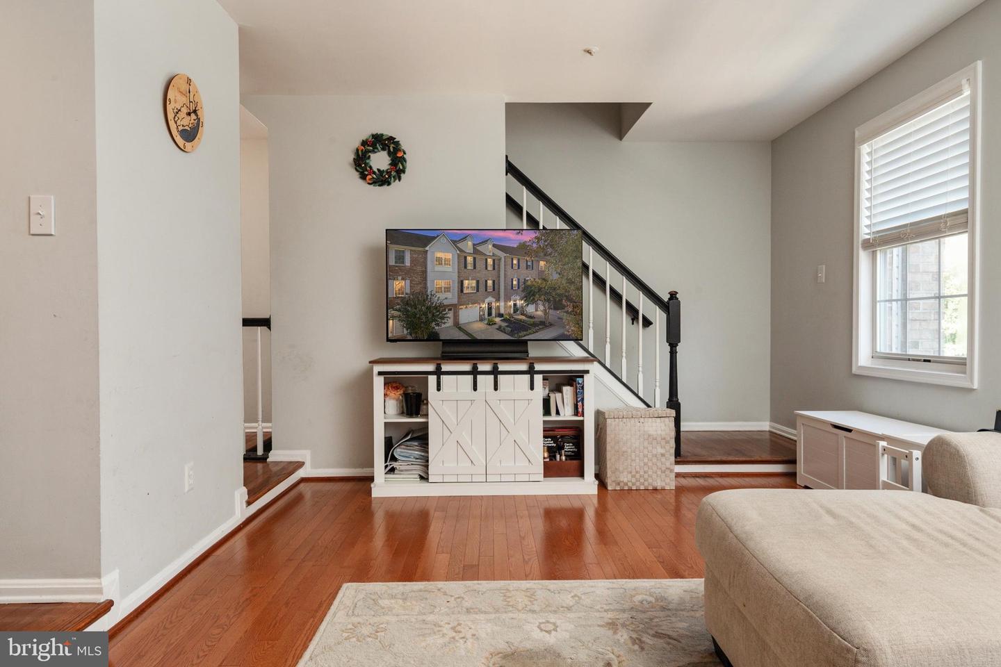 1104 Niblick Ct Property Photo 6