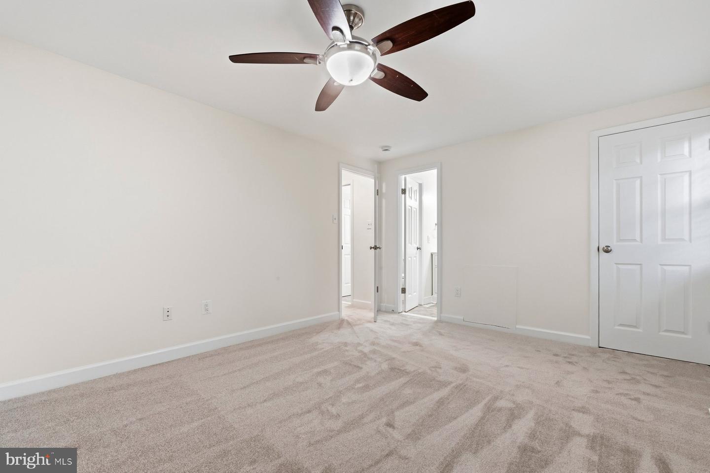 8632 Houlton Harbour Property Photo 14