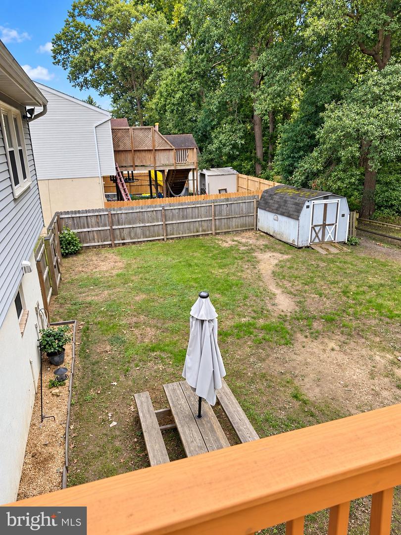 1183 Cedar Ave Property Photo 9