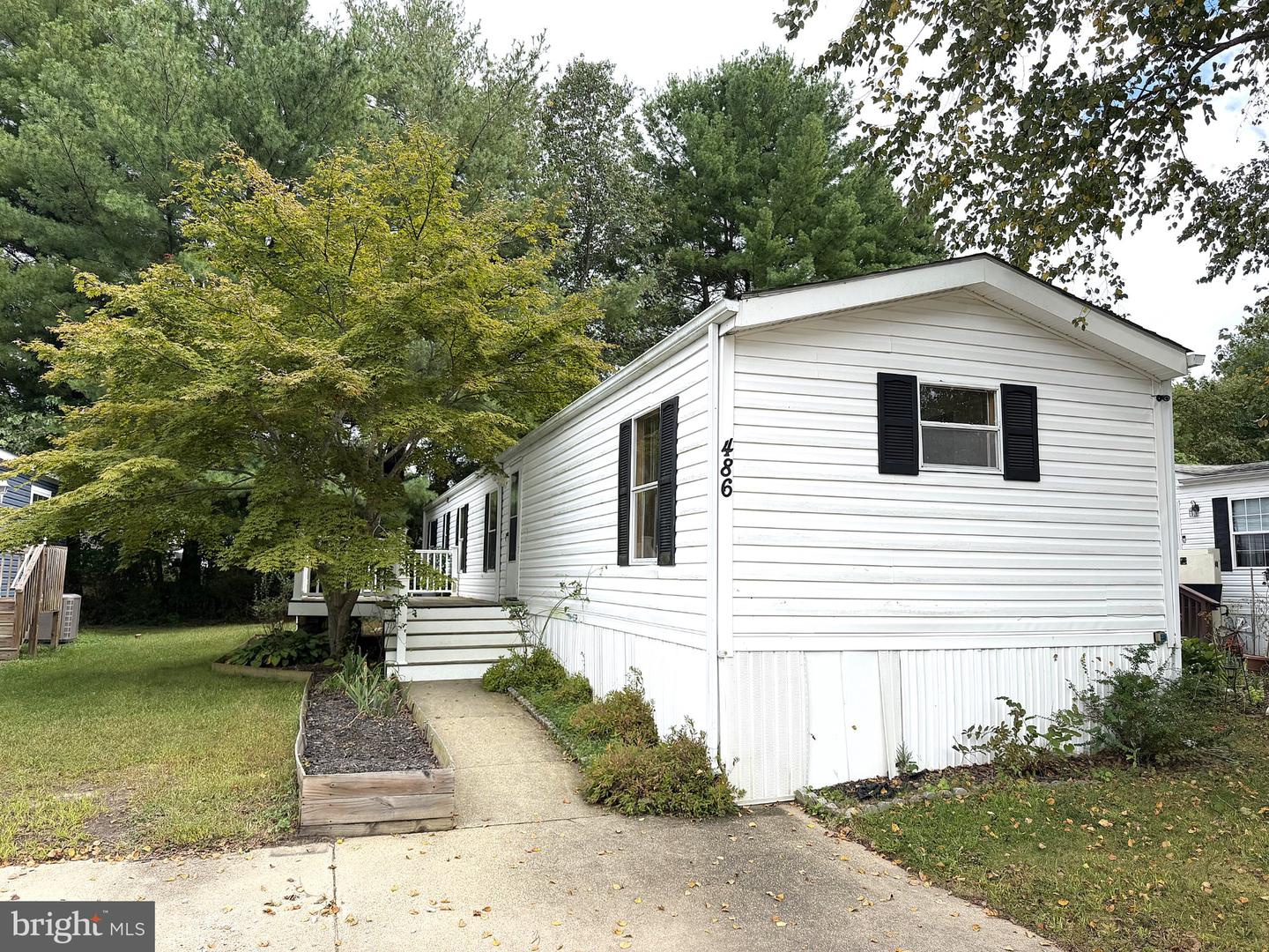 486 Keith Rd Property Photo 1