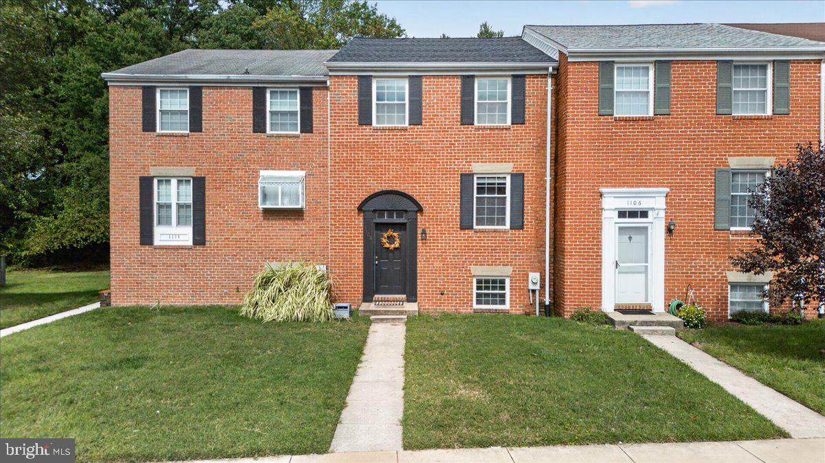 1108 SOHO CT Property Photo 1