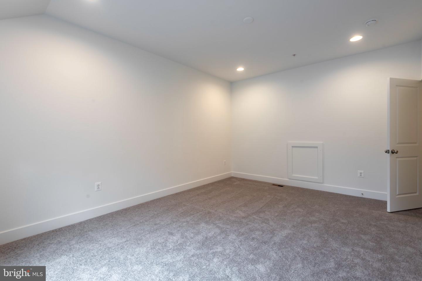 282 Alluvium Dr Property Photo 24