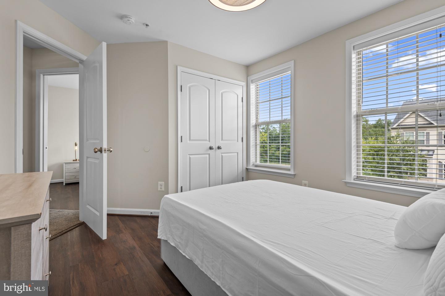 903 Whitstable Blvd Property Photo 27