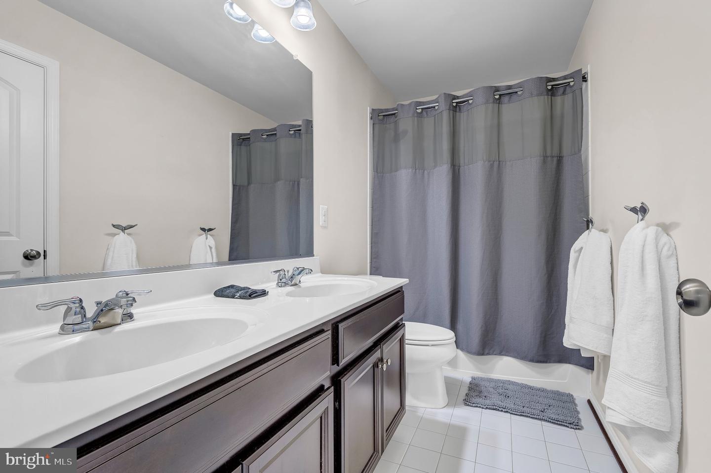 903 Whitstable Blvd Property Photo 29