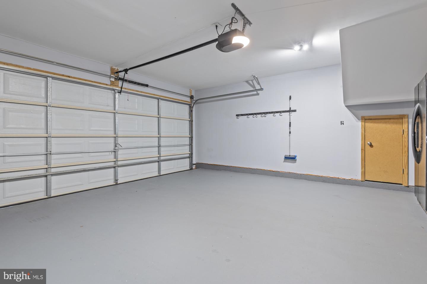 903 Whitstable Blvd Property Photo 36