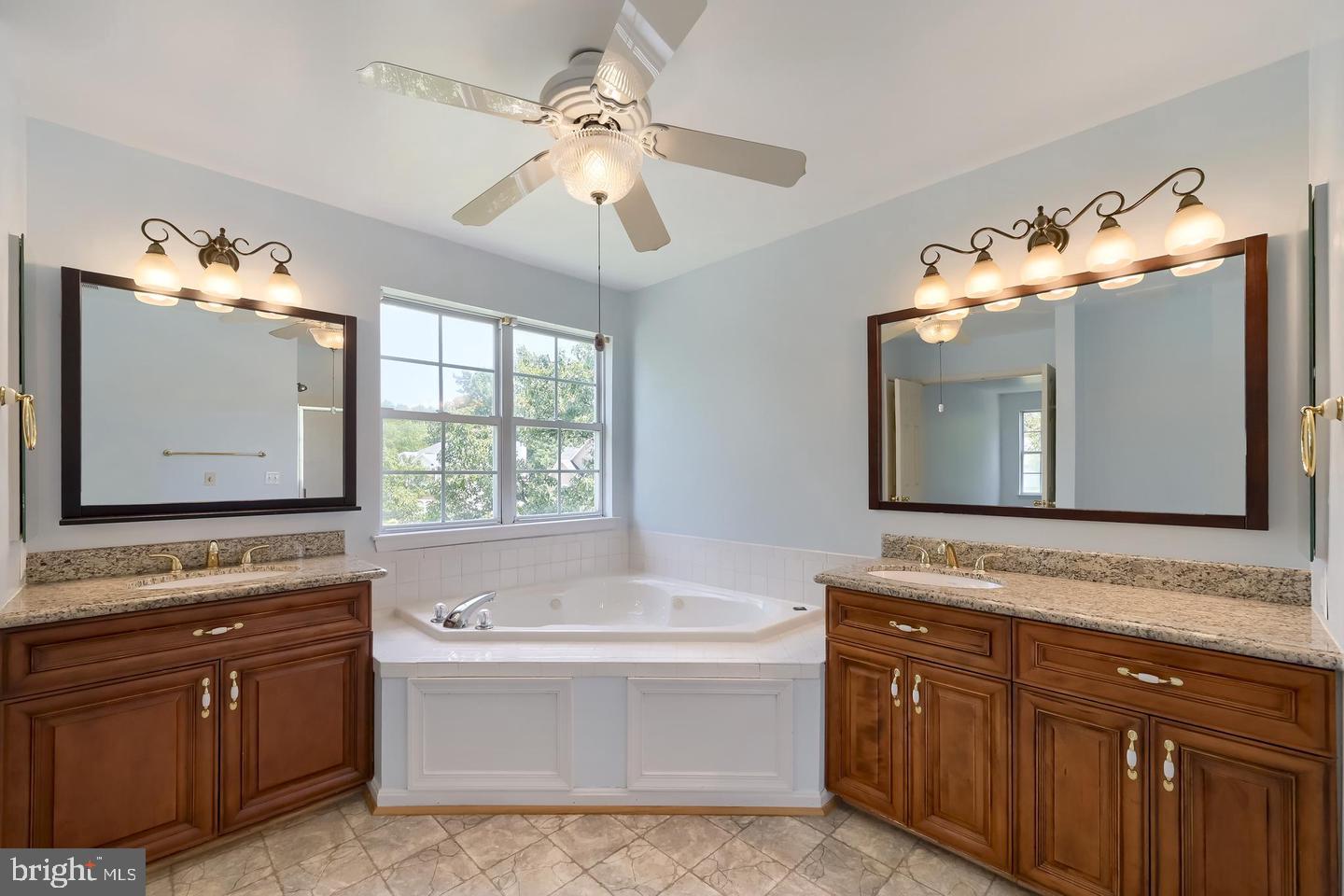 143 Bragg Blvd Property Photo 34