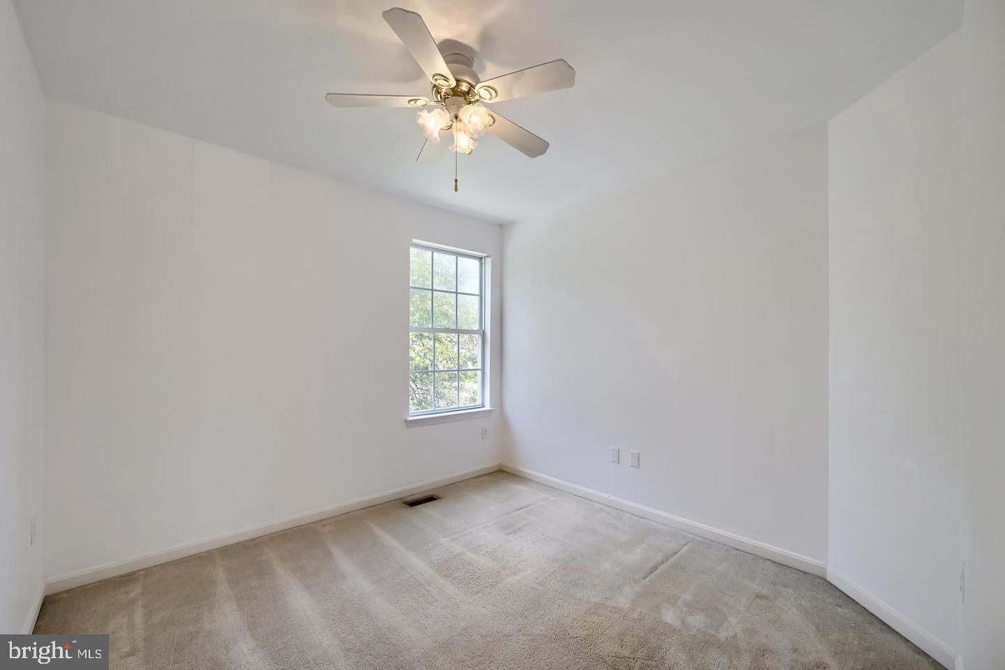 143 Bragg Blvd Property Photo 40