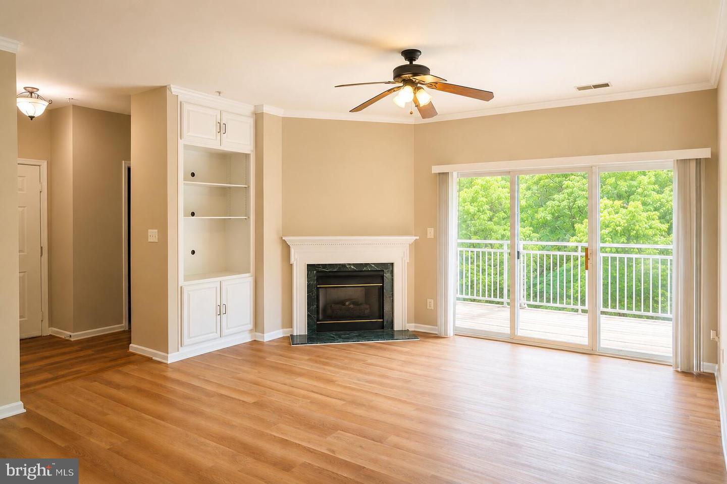 3521 Piney Woods Pl #f203 Property Photo 2
