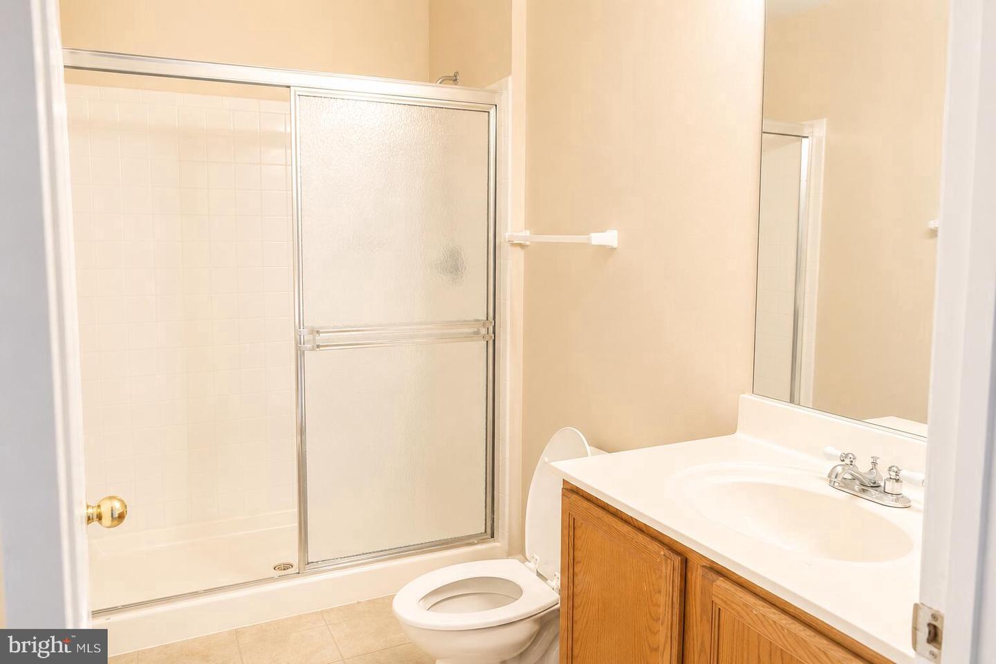 3521 Piney Woods Pl #f203 Property Photo 6