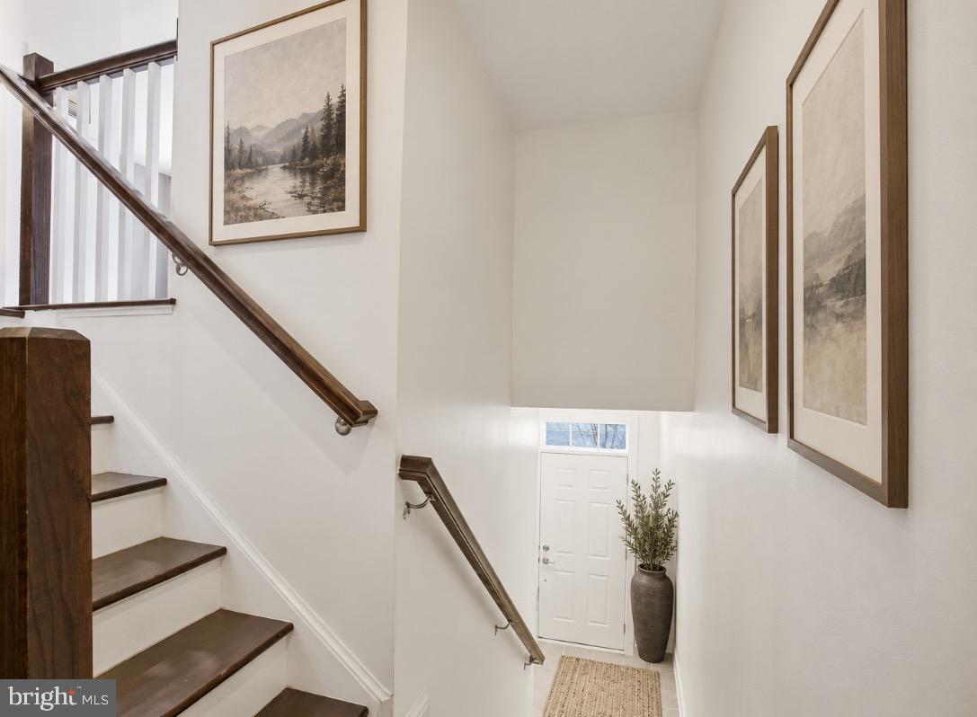 148 Merrimack Way Property Photo 28