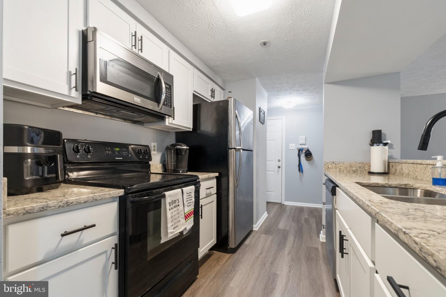 653 Deering Rd #3c Property Photo 5