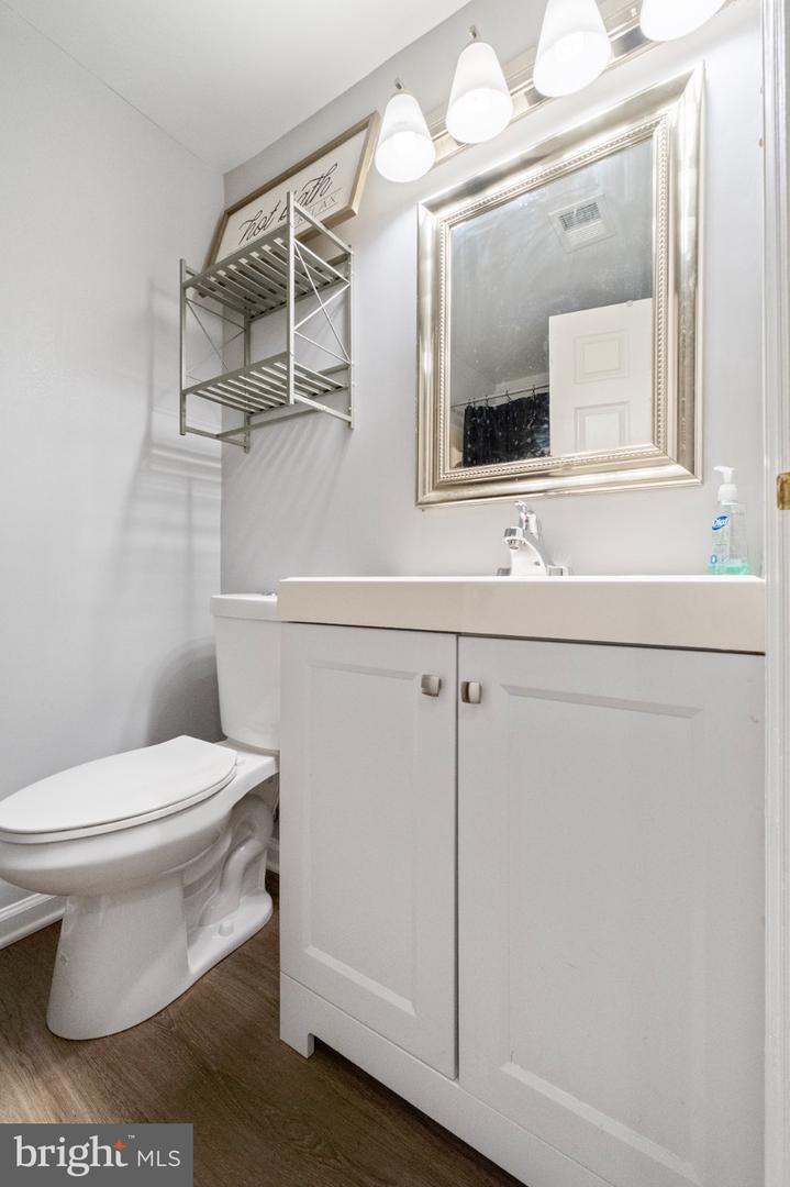 653 Deering Rd #3c Property Photo 13