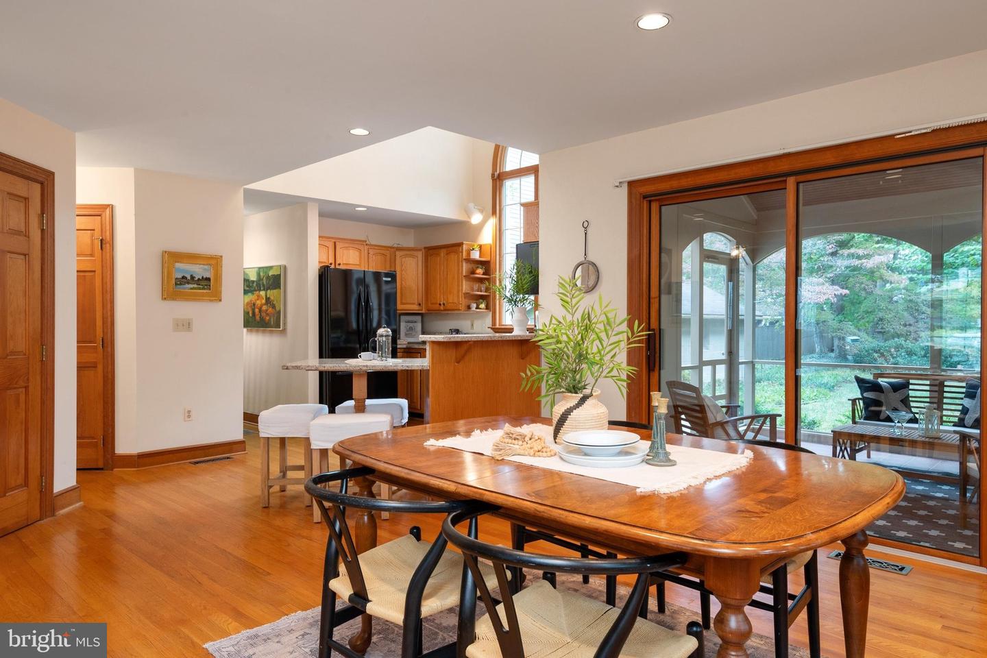 9 Hull Ave Property Photo 13