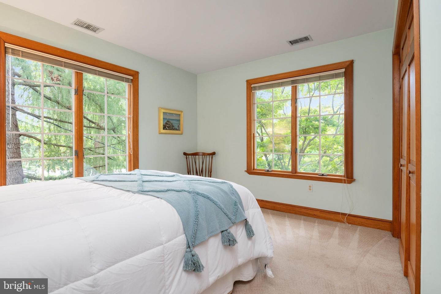 9 Hull Ave Property Photo 32