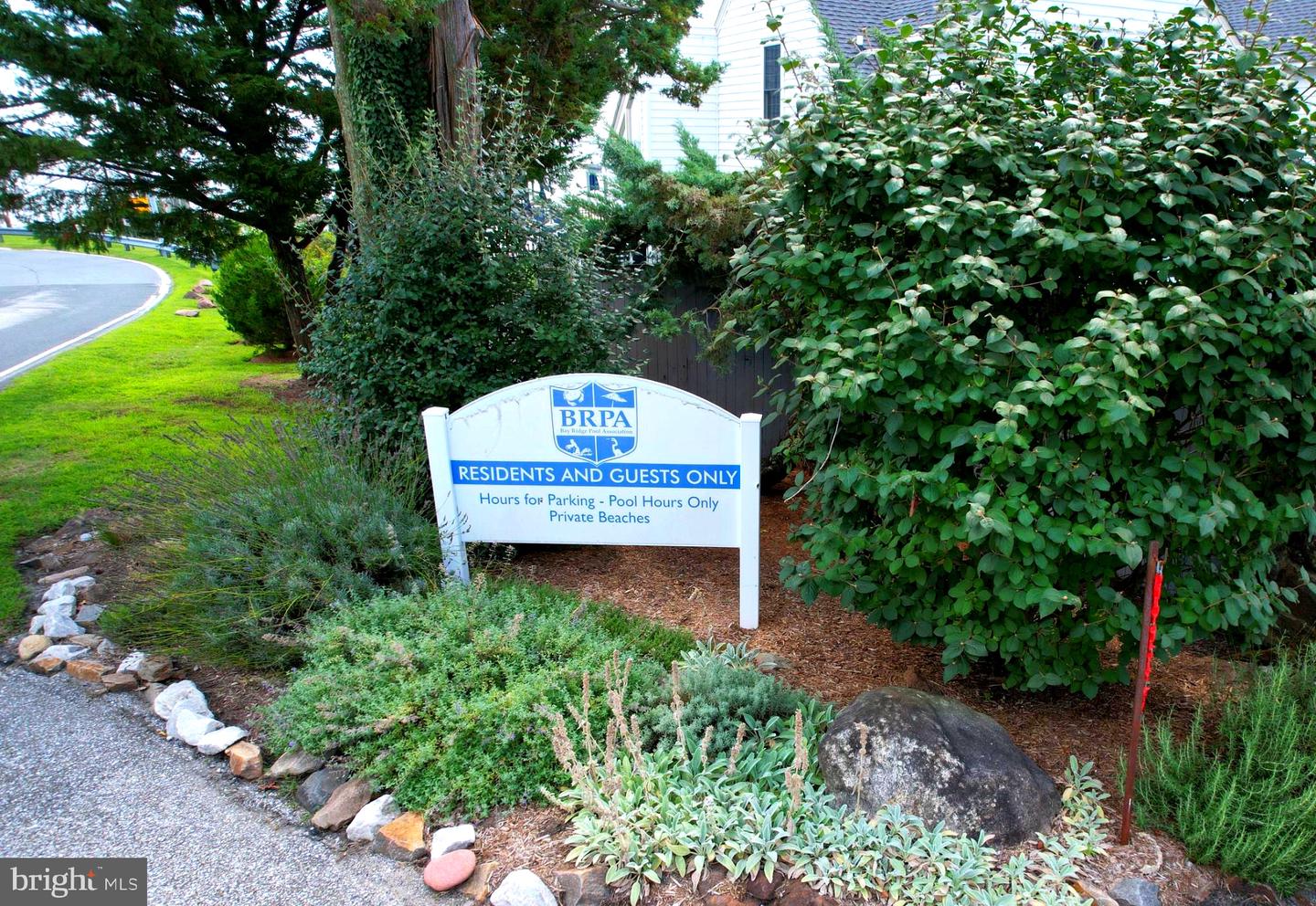 9 Hull Ave Property Photo 46
