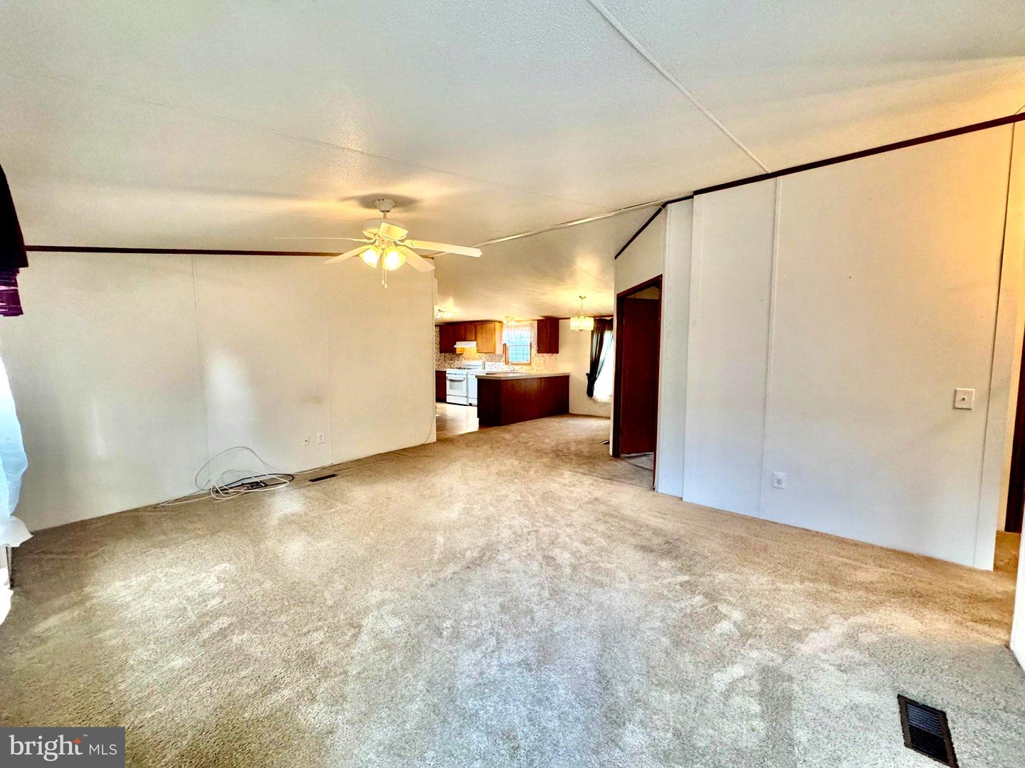 75 Edward Ln Property Photo 2