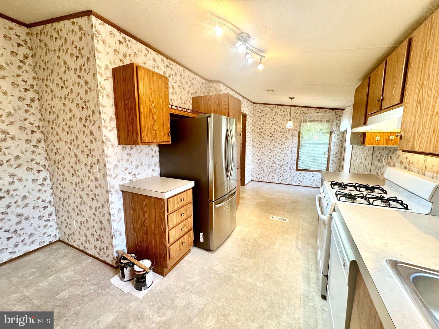 75 Edward Ln Property Photo 11