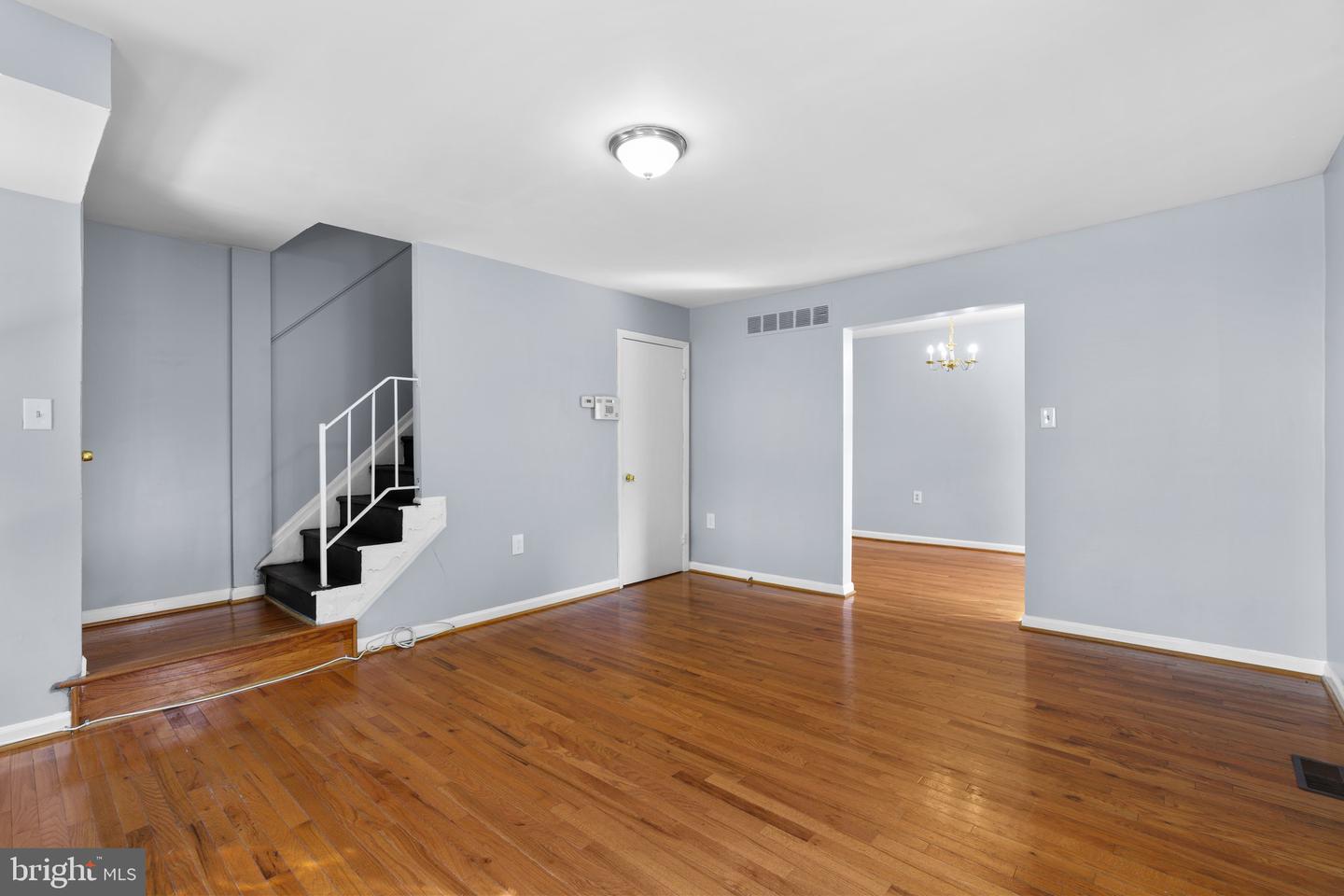 8247 Parham Ct Property Photo 6