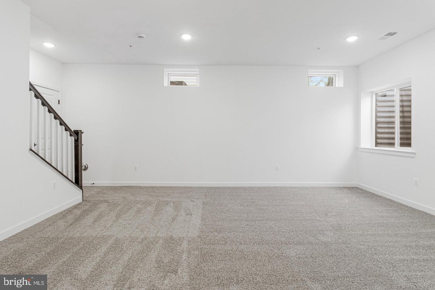 5722 Howard Dr Property Photo 59