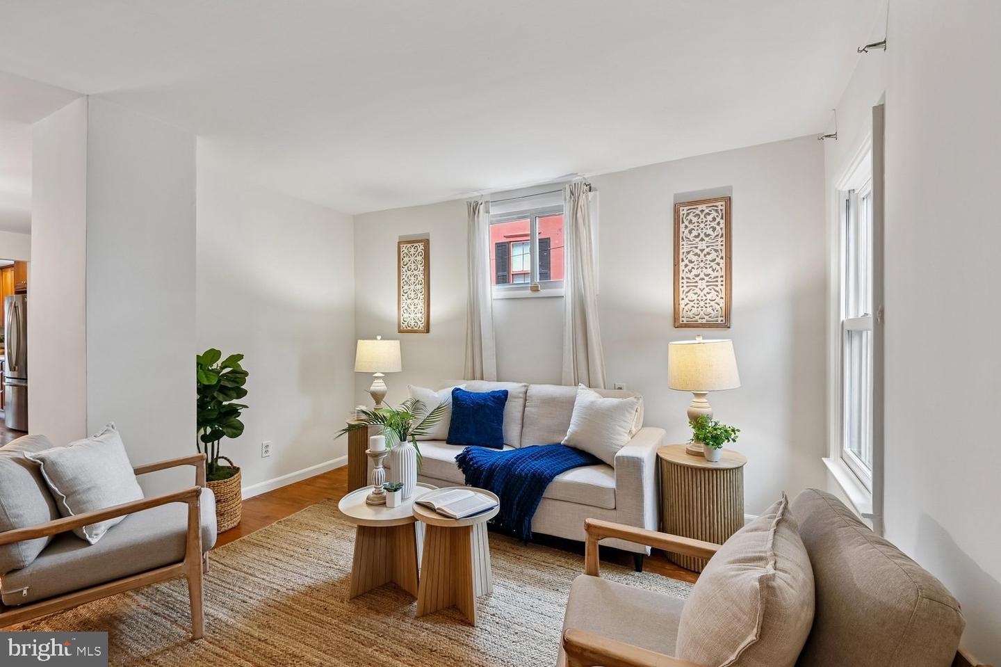 19 Dean St Property Photo 2