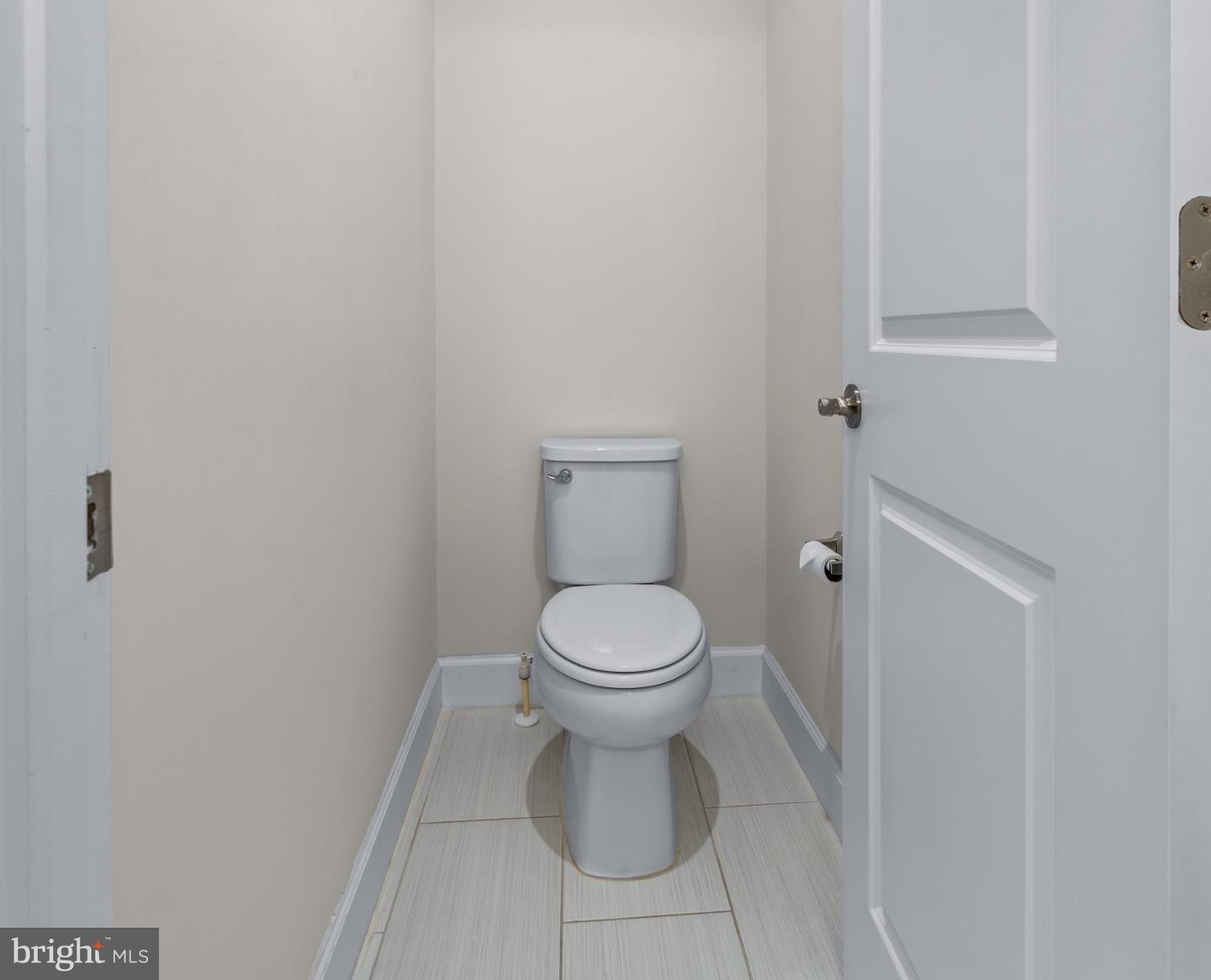 8373 Meadowood Dr Property Photo 25