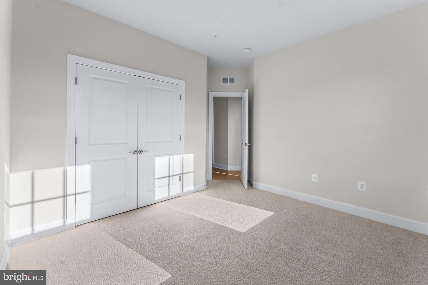 8373 Meadowood Dr Property Photo 31