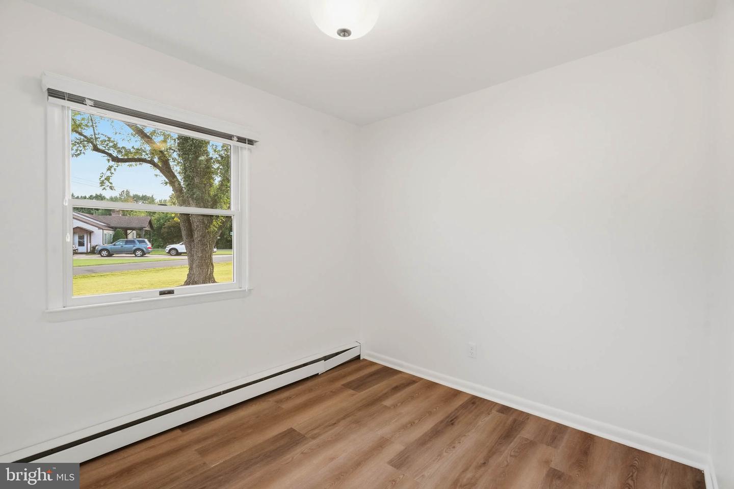 201 Cedar Ln Property Photo 22