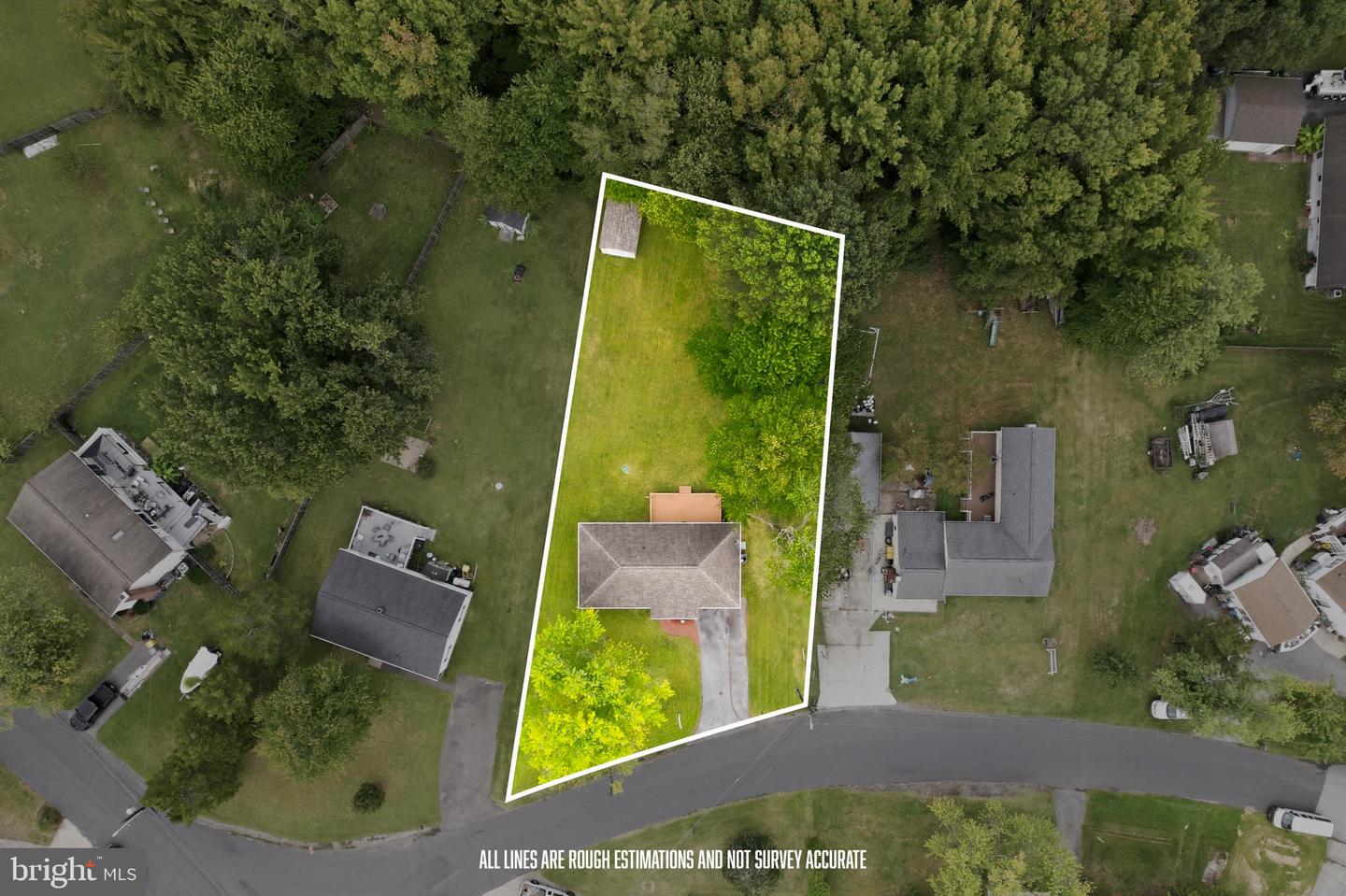 201 Cedar Ln Property Photo 37