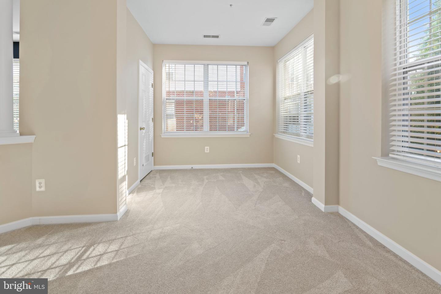 2608 Chapel Lake Dr #106 Property Photo 11