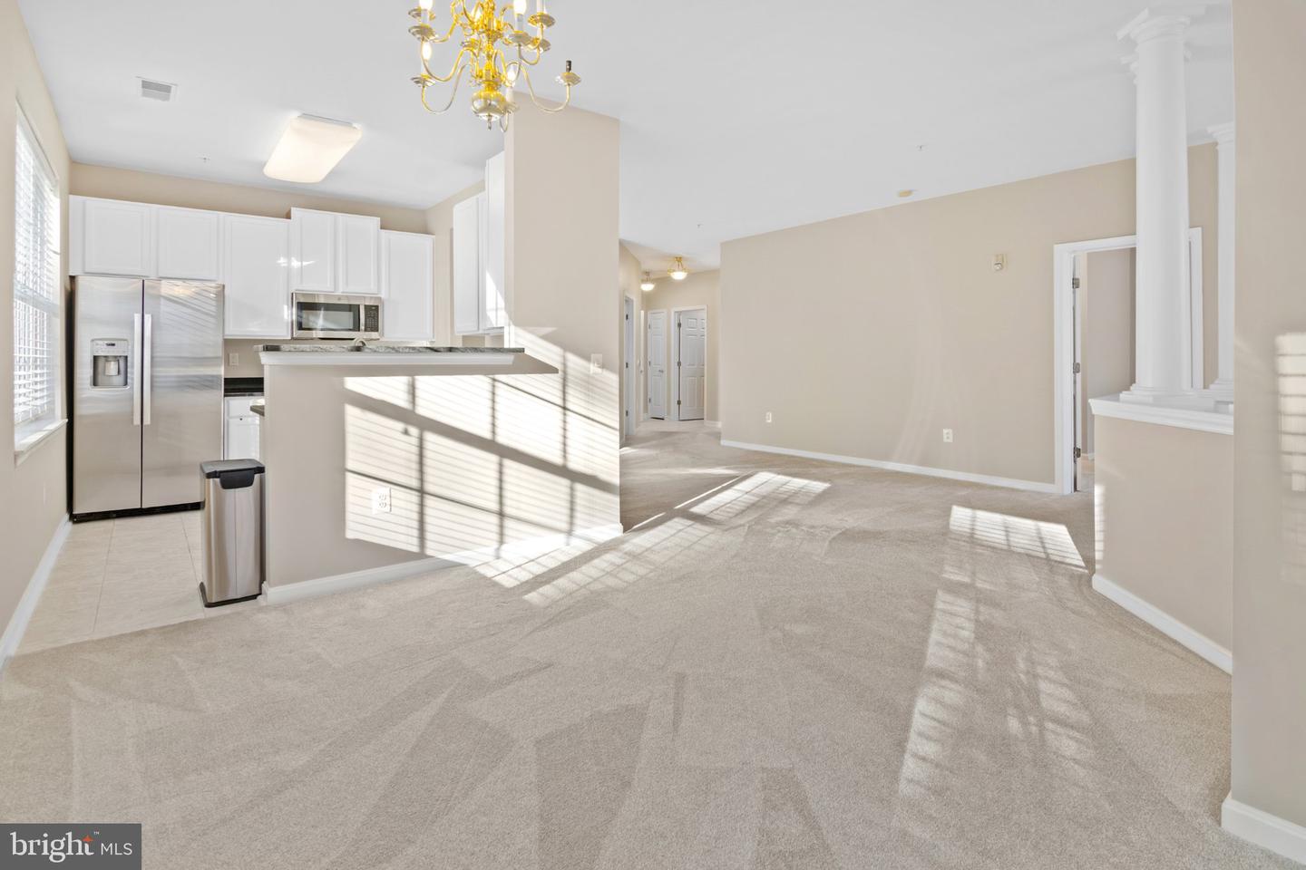 2608 Chapel Lake Dr #106 Property Photo 16