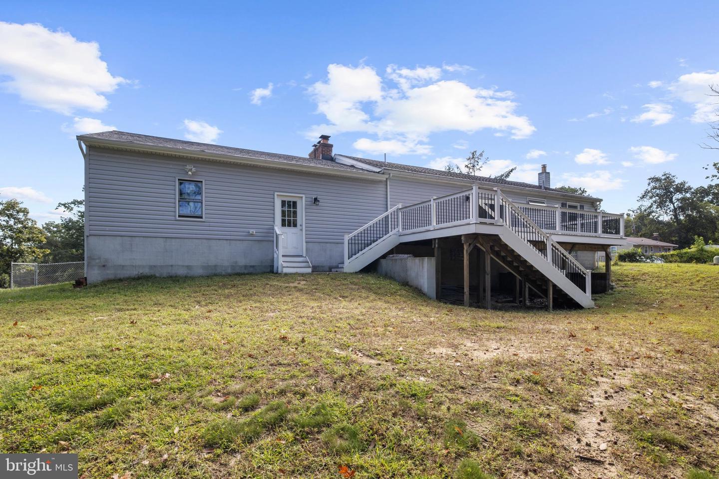 7718 Suitt Dr Property Photo 32
