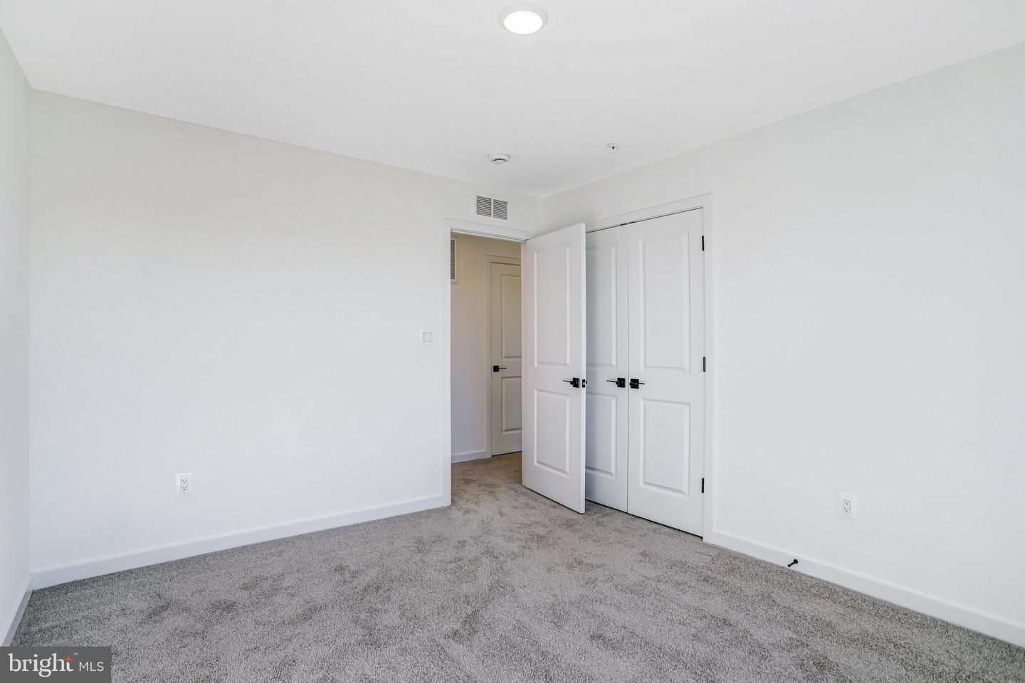 5737 Howard Dr Property Photo 47