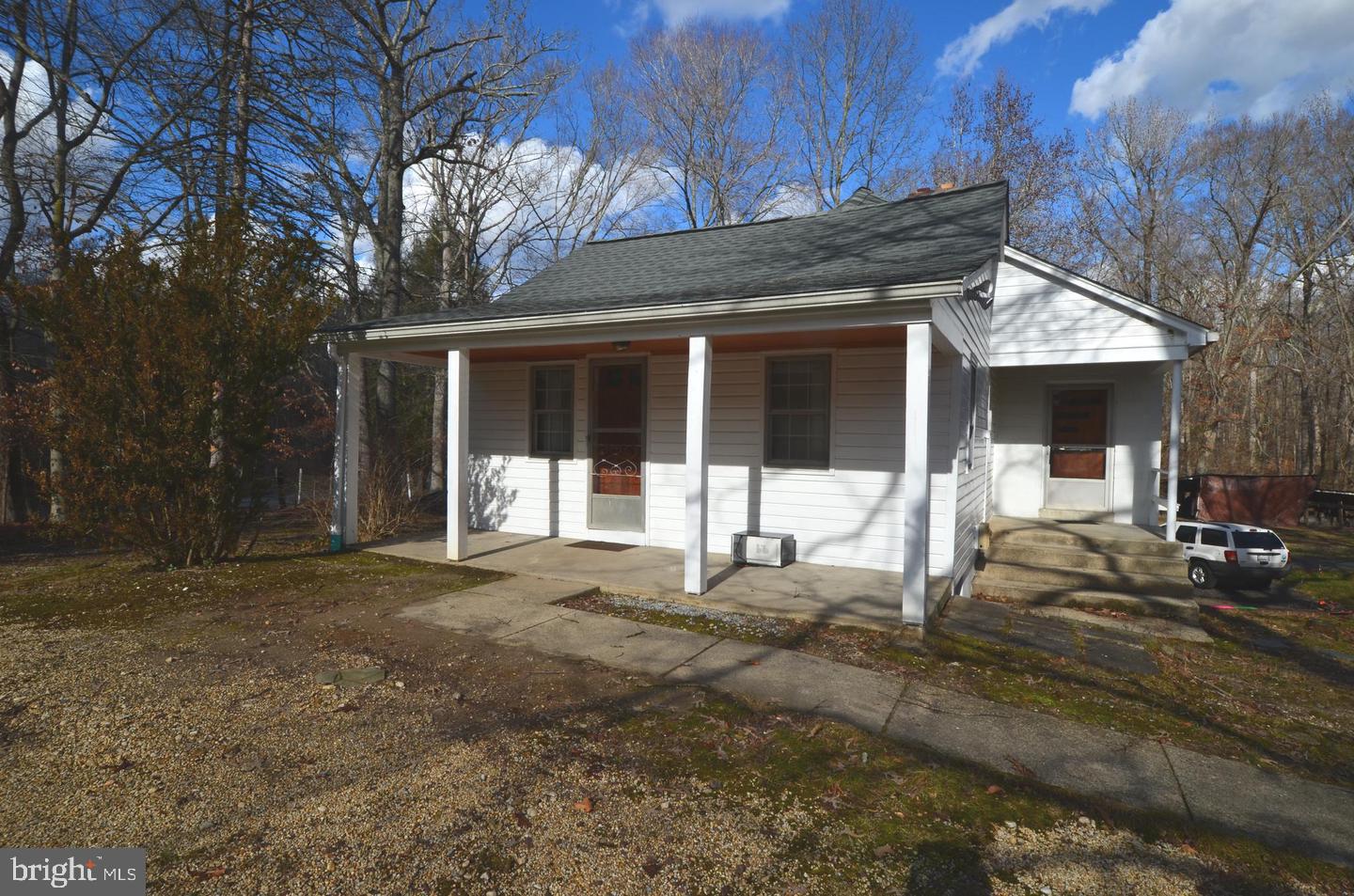 5579 Southern Md Blvd. Property Photo 1