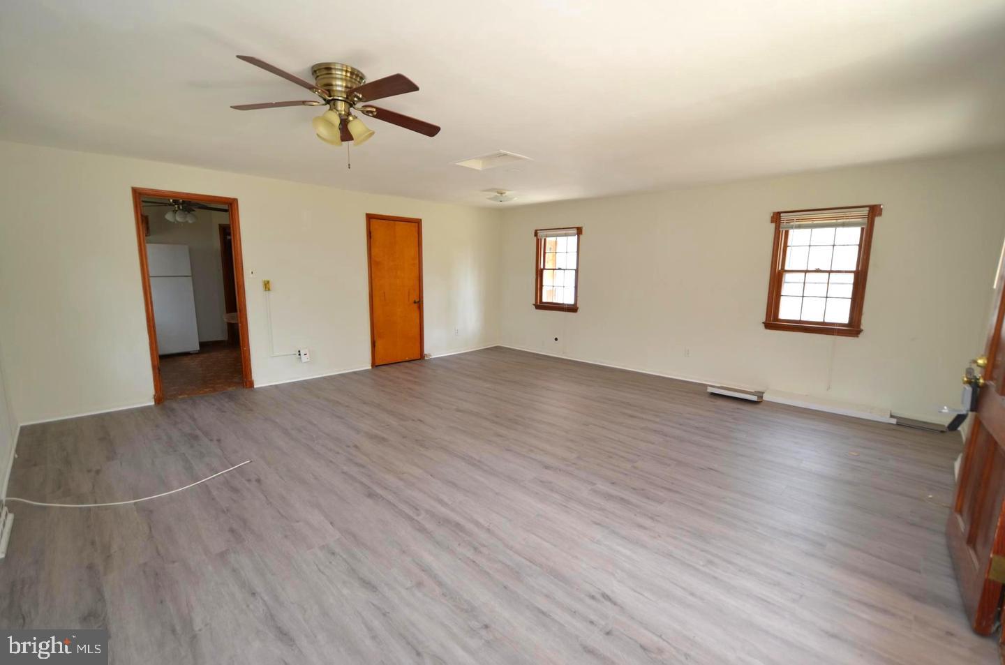 5579 Southern Md Blvd. Property Photo 2