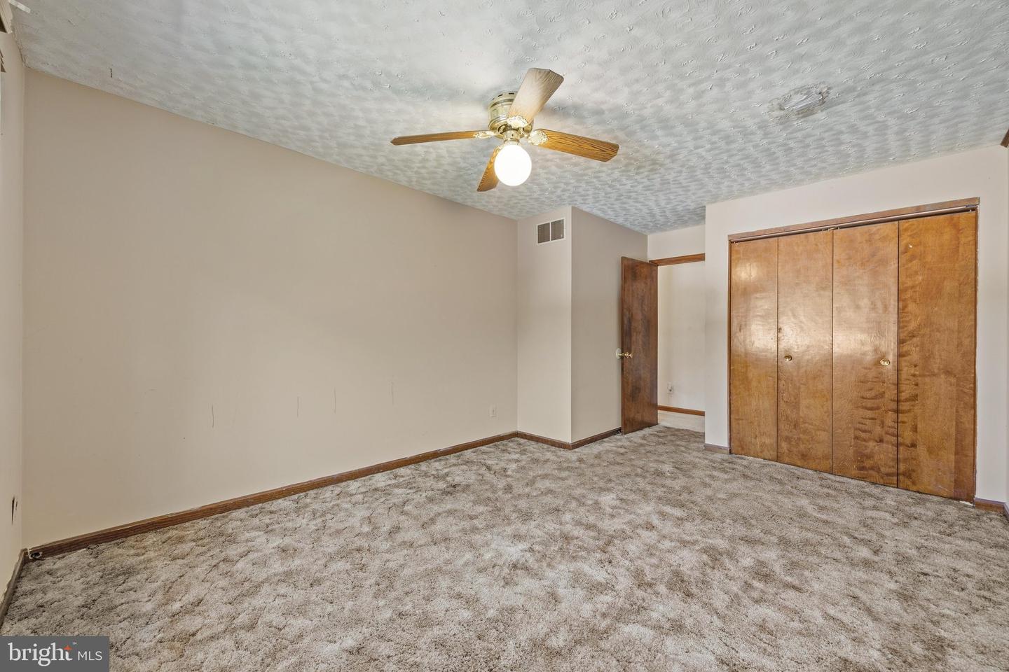 971 Beechwood Ave Property Photo 25