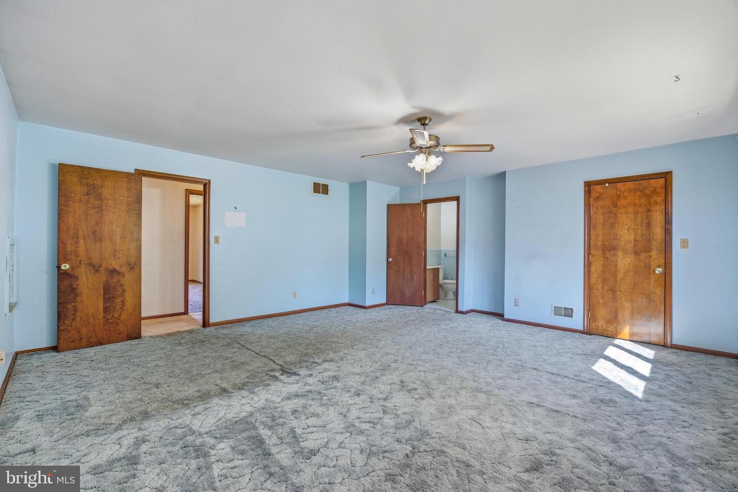 971 Beechwood Ave Property Photo 30