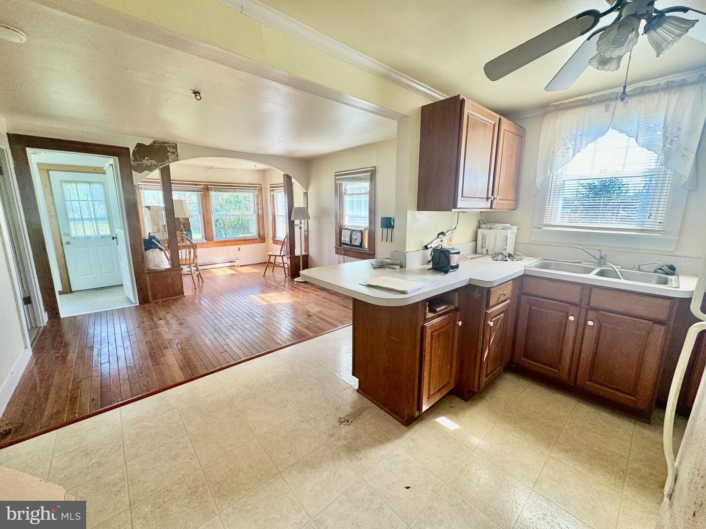 6001 Herring Bay Rd Property Photo 10