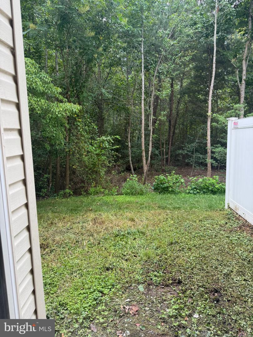 7568 Stonehouse Dr Property Photo 16