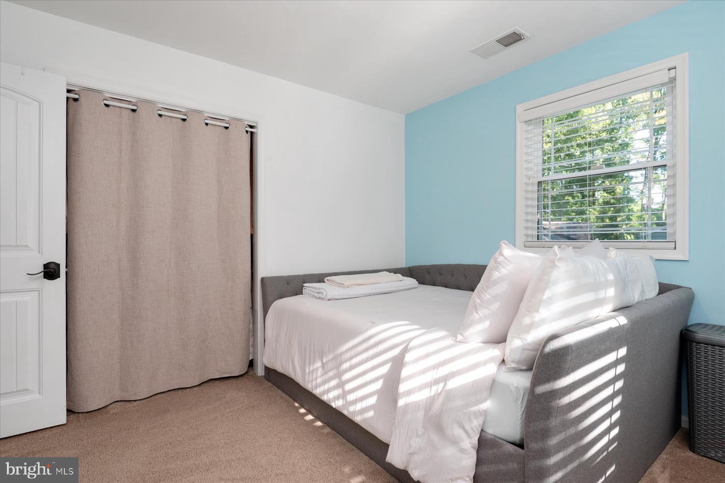 1138 Valley Dr Property Photo 46