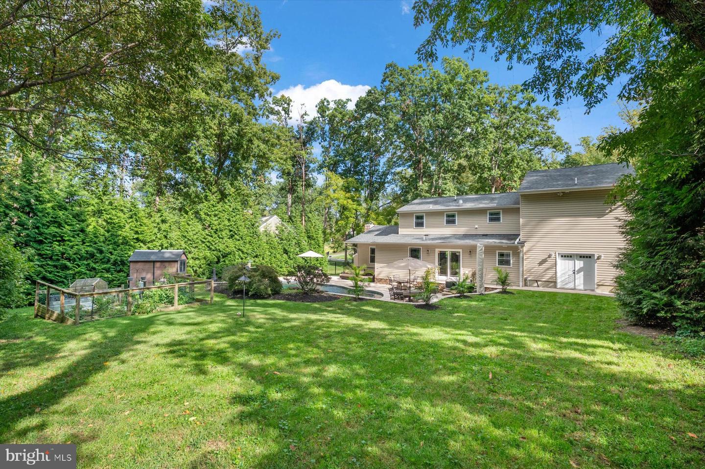 1138 Valley Dr Property Photo 77