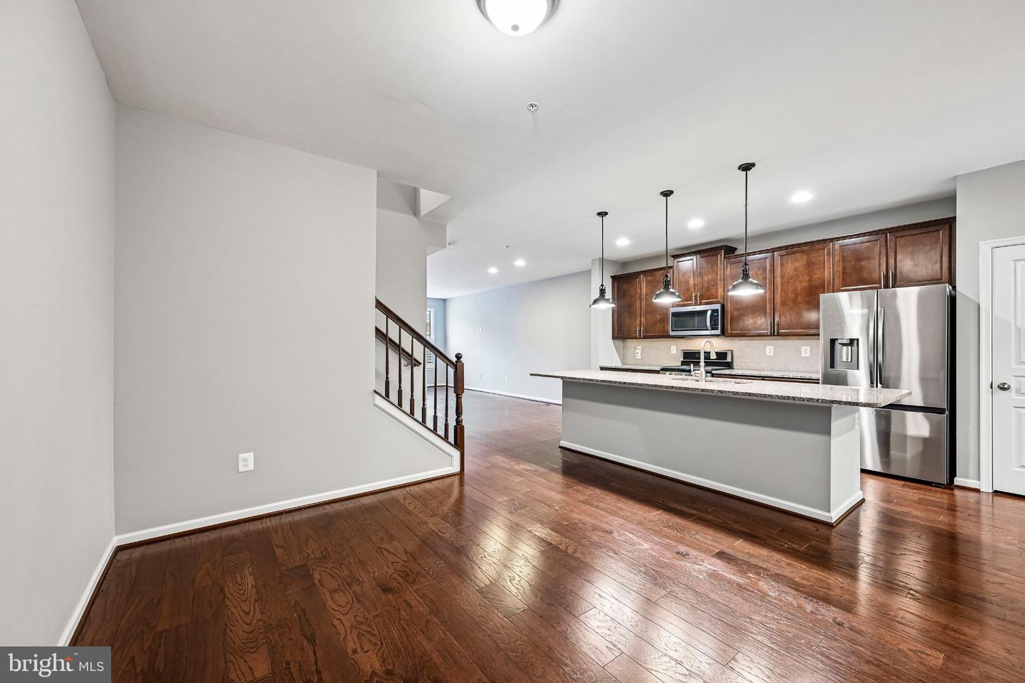 7517 Holly Ridge Dr Property Photo 16