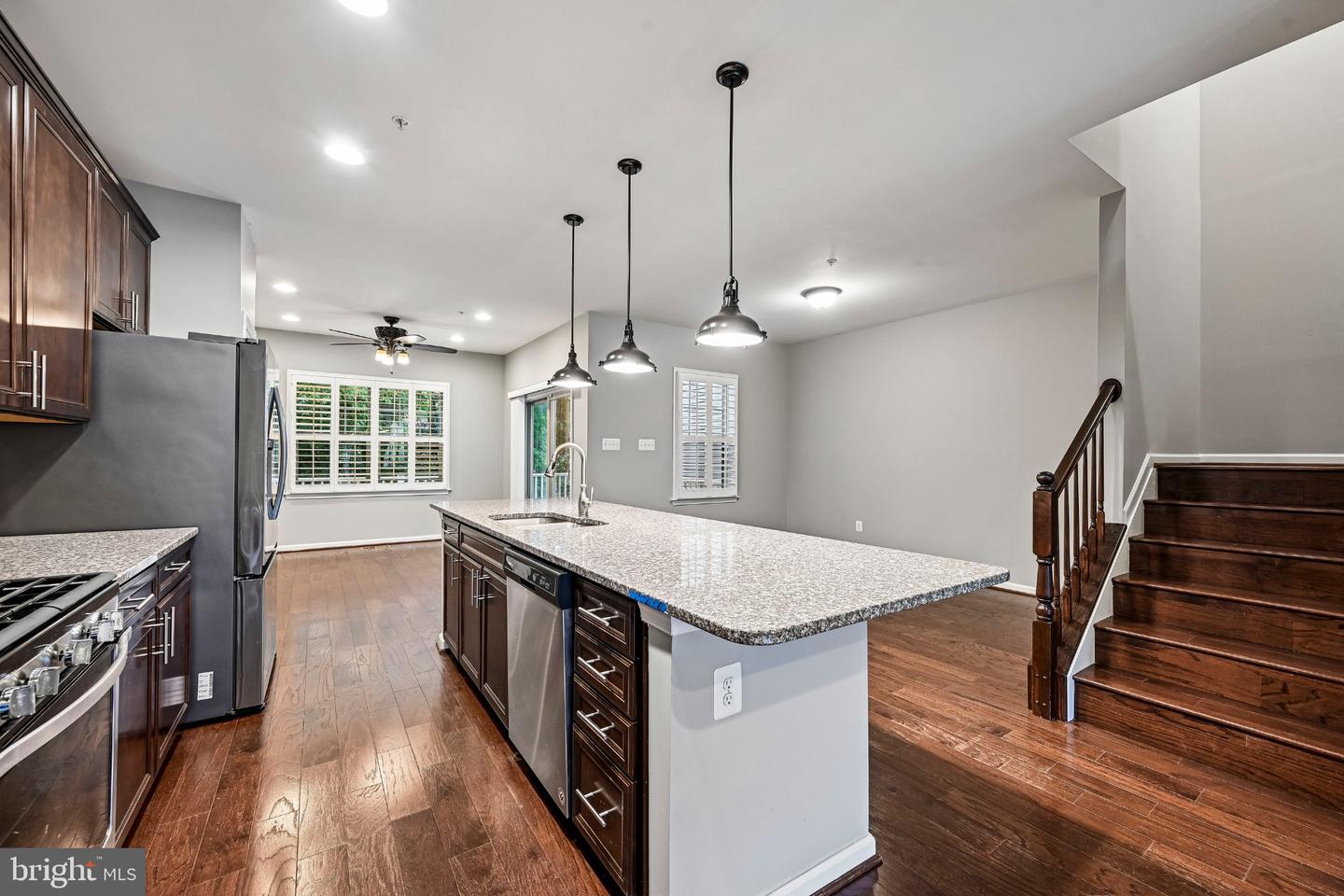 7517 Holly Ridge Dr Property Photo 17