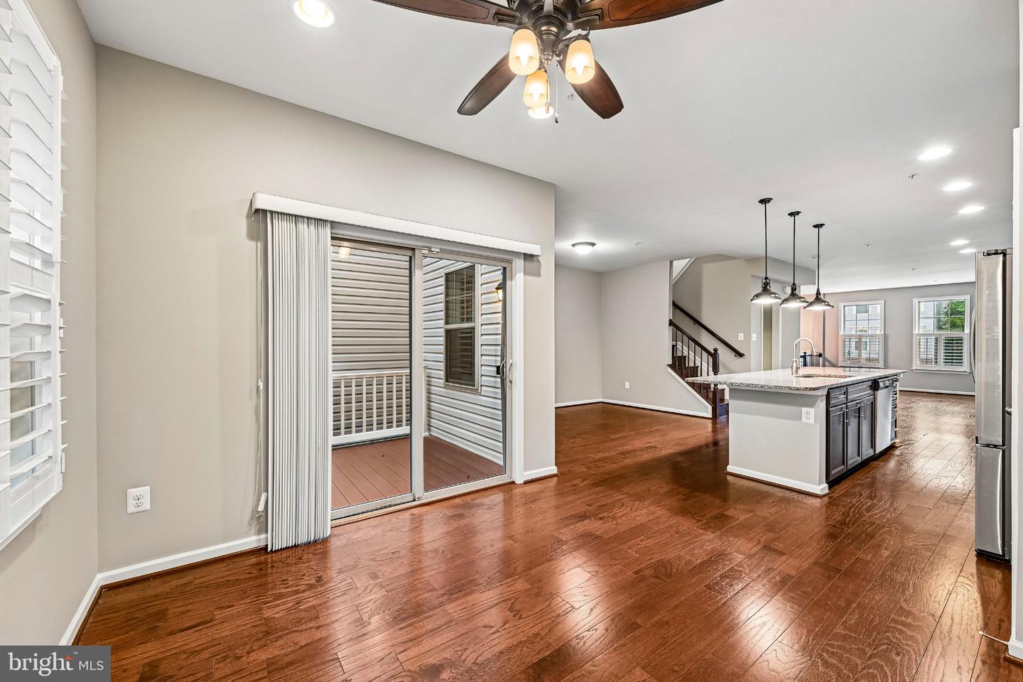 7517 Holly Ridge Dr Property Photo 23